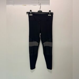 Black Lilypod Leggings - Calf Length - Fancy Textured Designs on Legs - Yoga